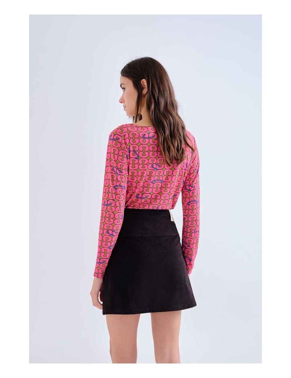 CAMISETA CON ESTAMPADO ARQUITEC