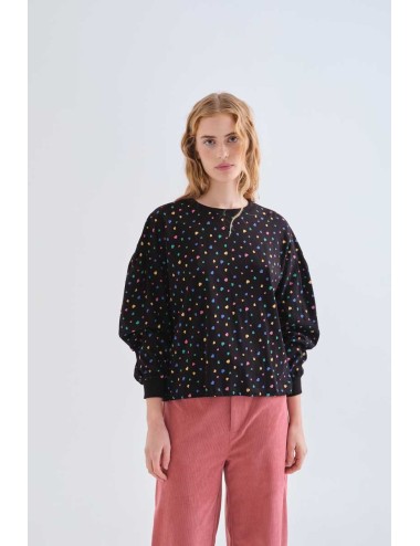 CAMISETA 100% ALGODÓN CON ESTAMPADO CORAZONES MULTICOLORES