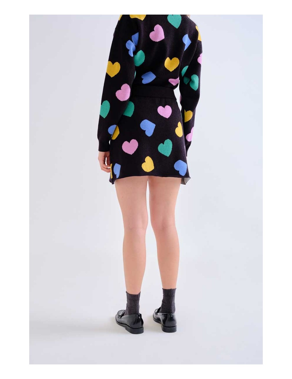 FALDA CORTA DE PUNTO ESTAMPADO CORAZONES MULTICOLORES