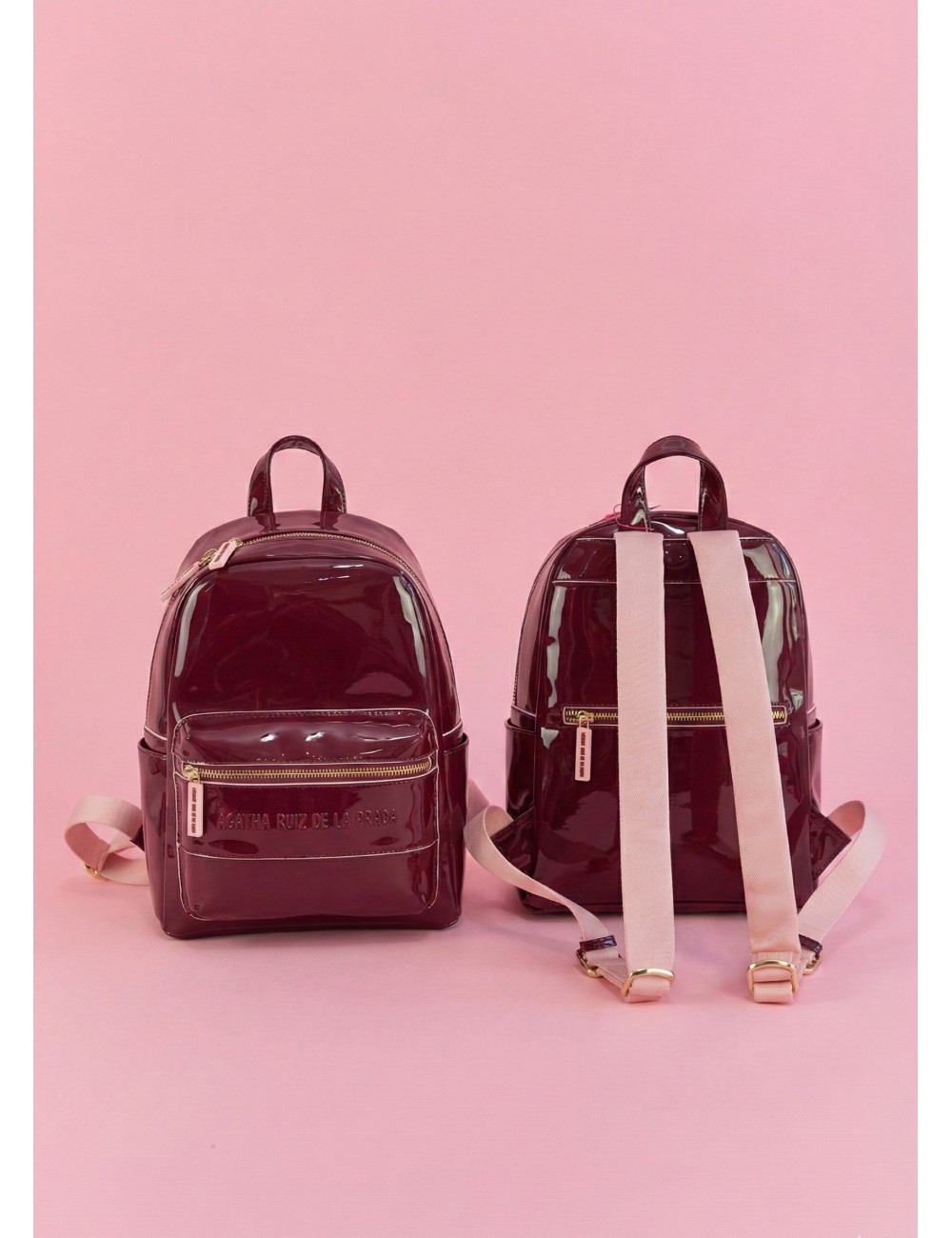 MOCHILA DE CHAROL BURDEOS