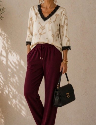 PANTALÓN WIDE LEG CON CINTRUA ELÁSTICA Y CORDÓN AJUSTABLE BURDEOS