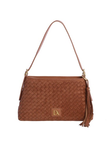 BOLSO HOMBRO TRENZADO CON BORLA LATERAL CAMEL