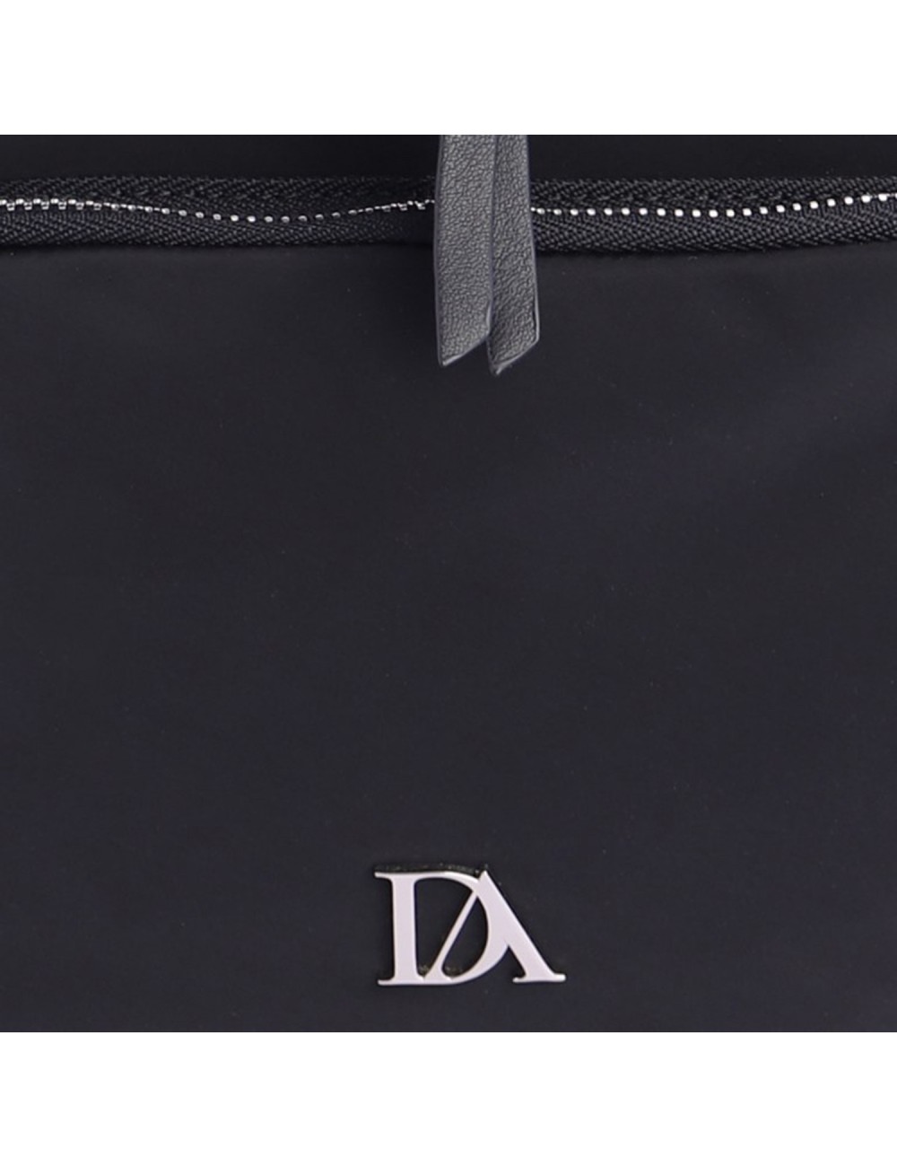 MOCHILA NYLON CREMALLERAS NEGRA