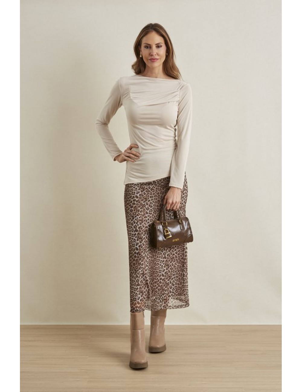 FALDA MIDI DE MALLA CON ESTAMPADO DE LEOPARDO Y CAÍDA FLUIDA
