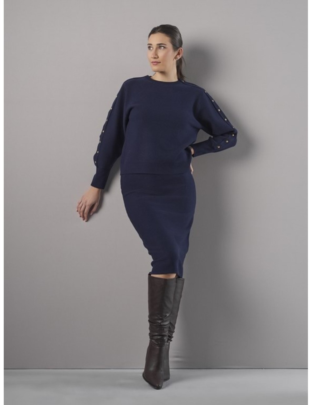 FALDA MIDI TUBO DE PUNTO AZUL MARINO
