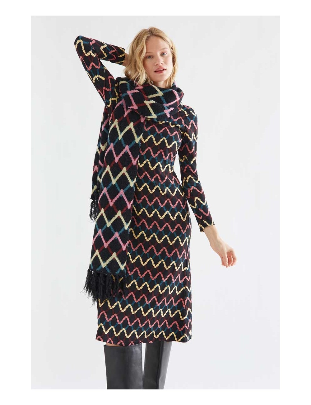 VESTIDO MIDI CON ESTAMPADO SKEIN