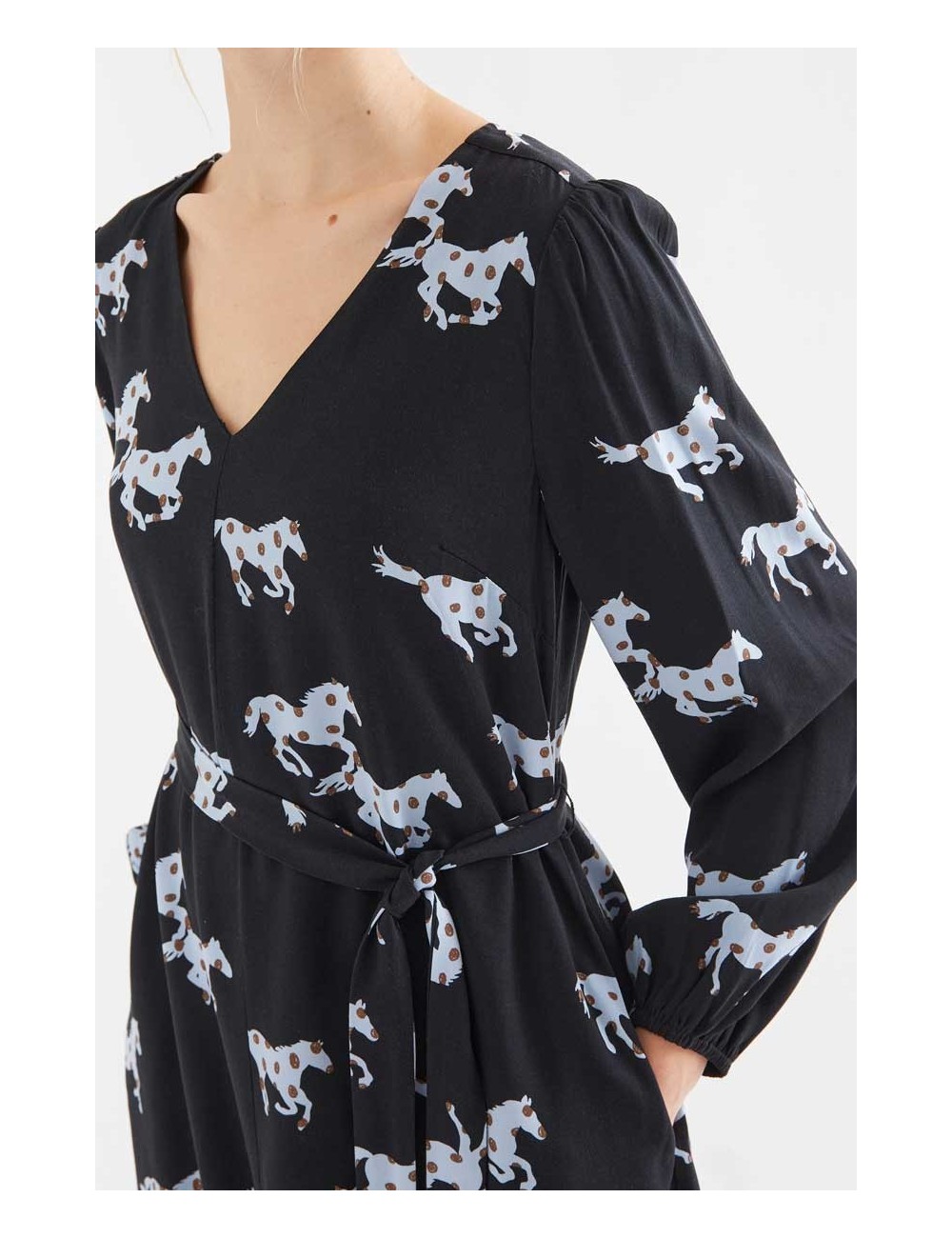 VESTIDO CORTO ESTAMPADO HORSE