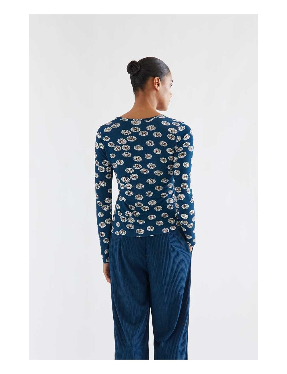 CAMISETA CON ESTAMPADO CARTHAMUS