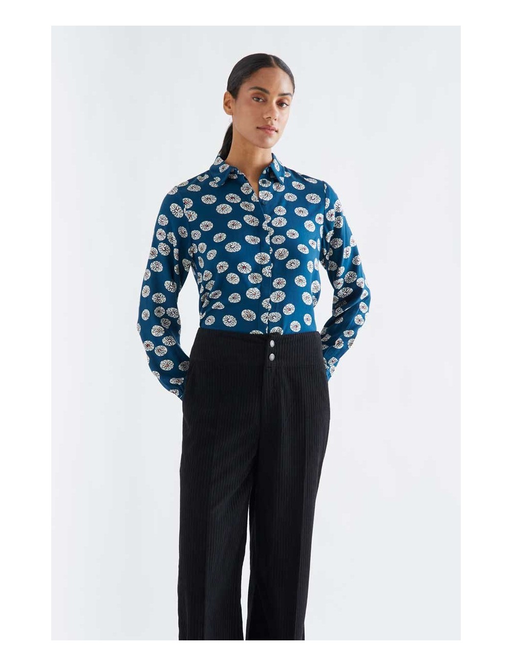 CAMISA CON ESTAMPADO CARTHAMUS