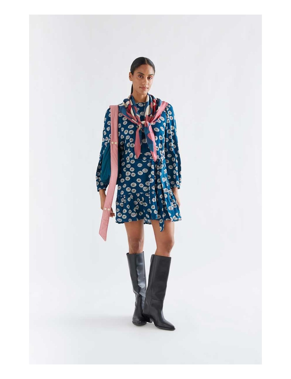 VESTIDO CORTO CON ESTAMPADO CARTHAMUS