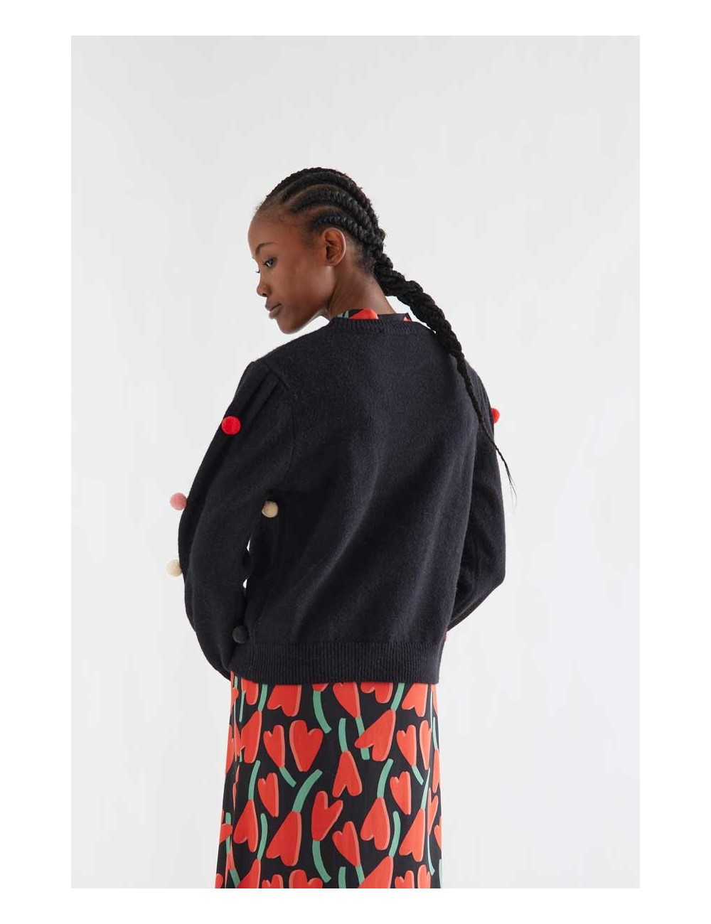 JERSEY PUNTO NEGRO CON POMPONES MULTICOLOR