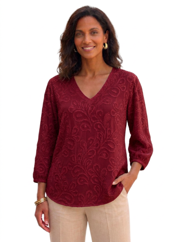 BLUSA ESCOTE PICO BORDADOS BURDEOS